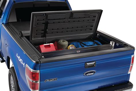 truck storage with tonneau